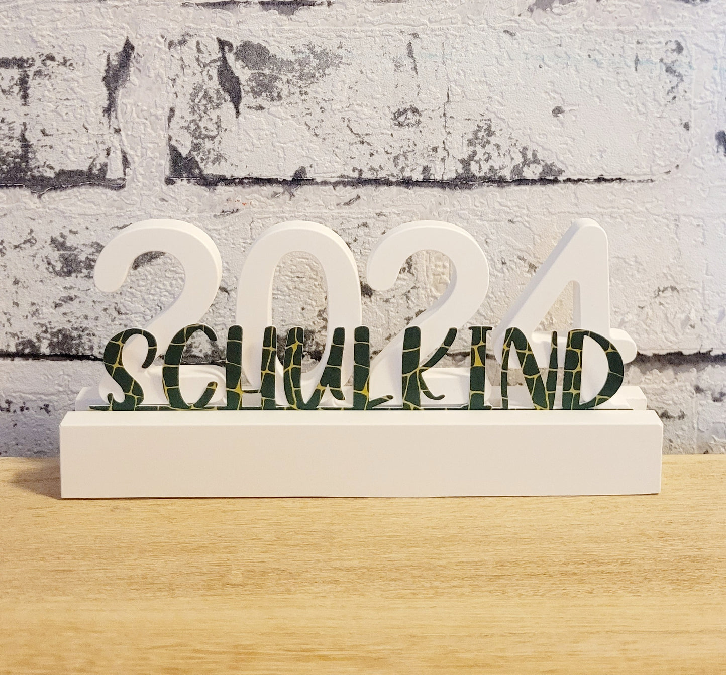 "Krokodil" Deko-Aufsteller Schulkind 2024