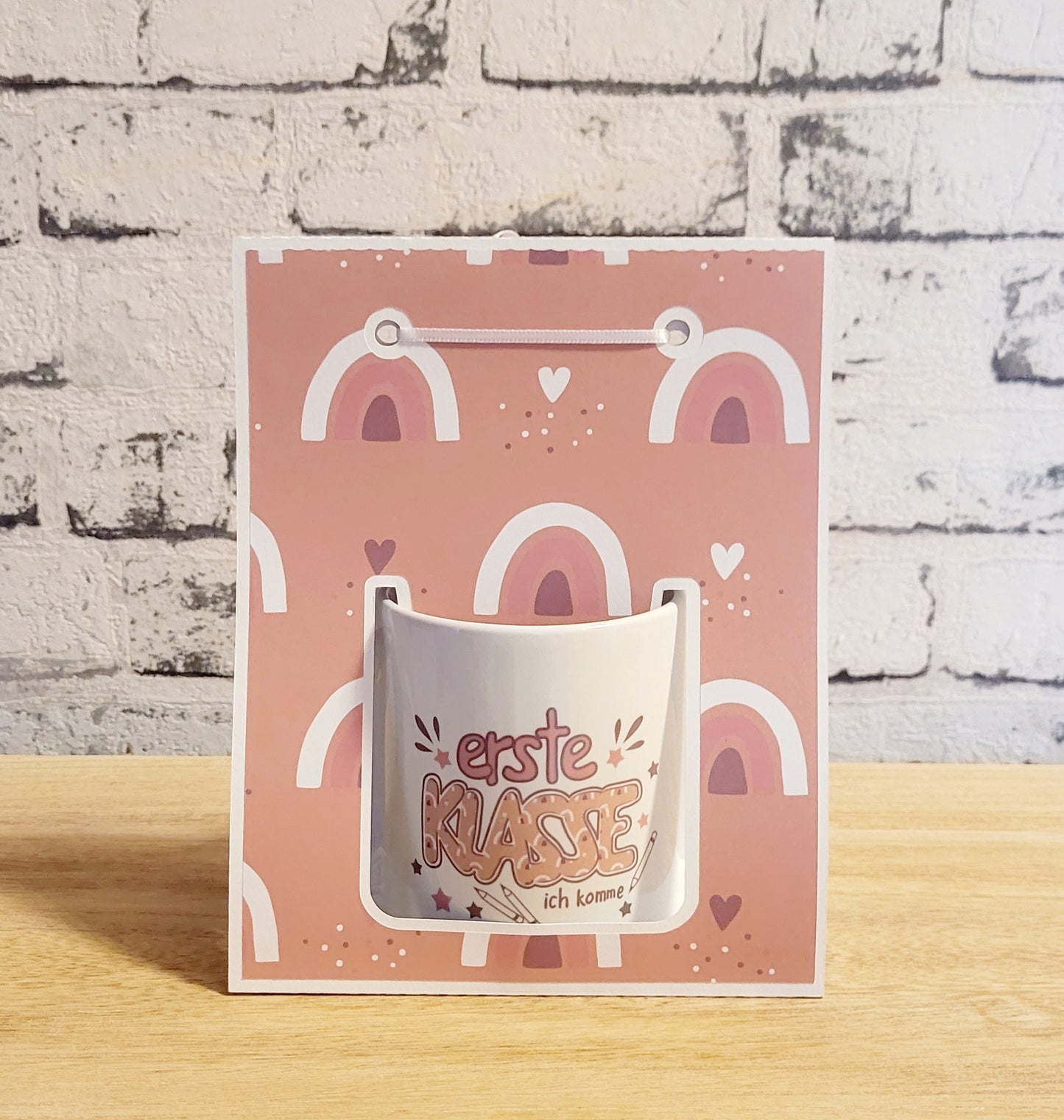 "Regenbogen und Herzen" Schulkind Tasse
