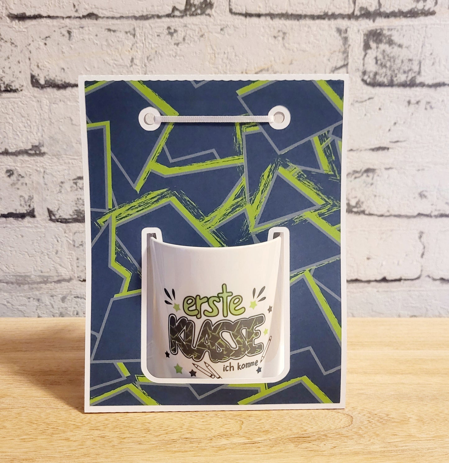 "Vintage Fragment" Schulkind Tasse
