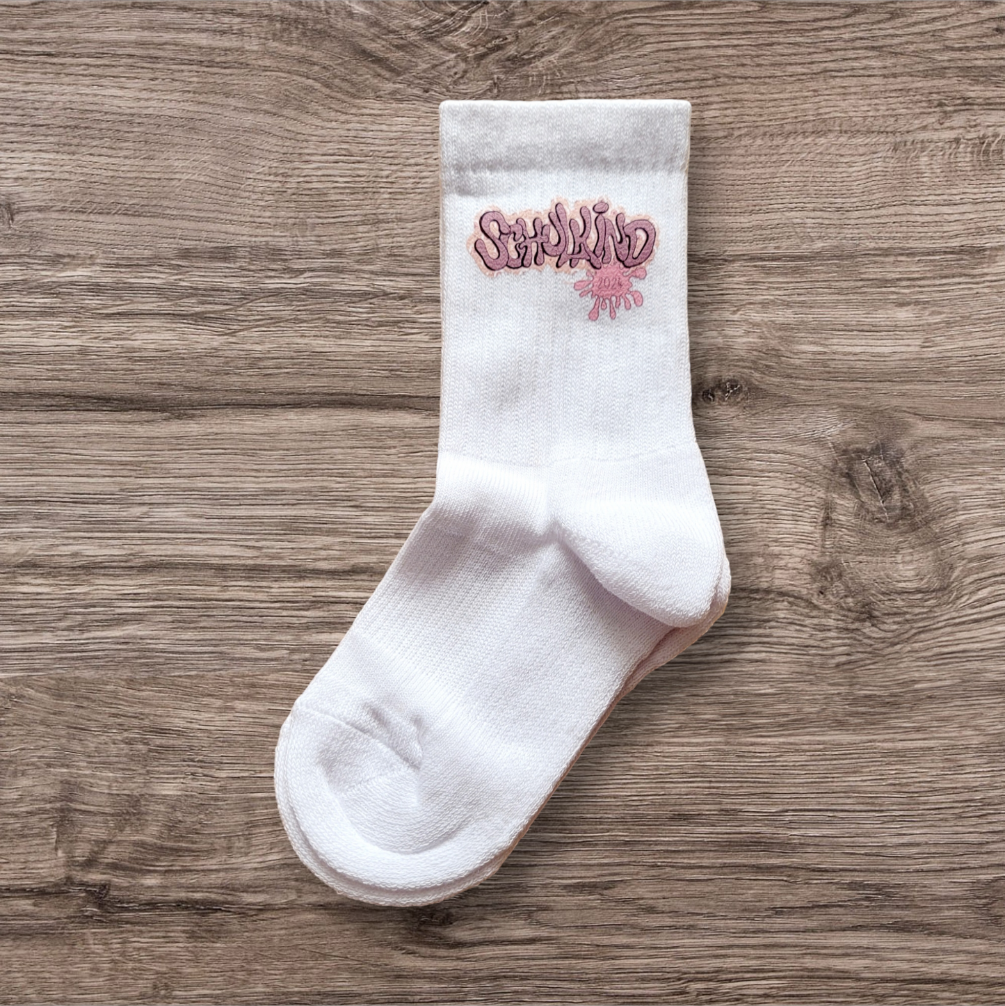 "Regenbogen und Herzen" - Schulkind Socken - Design Schulkind