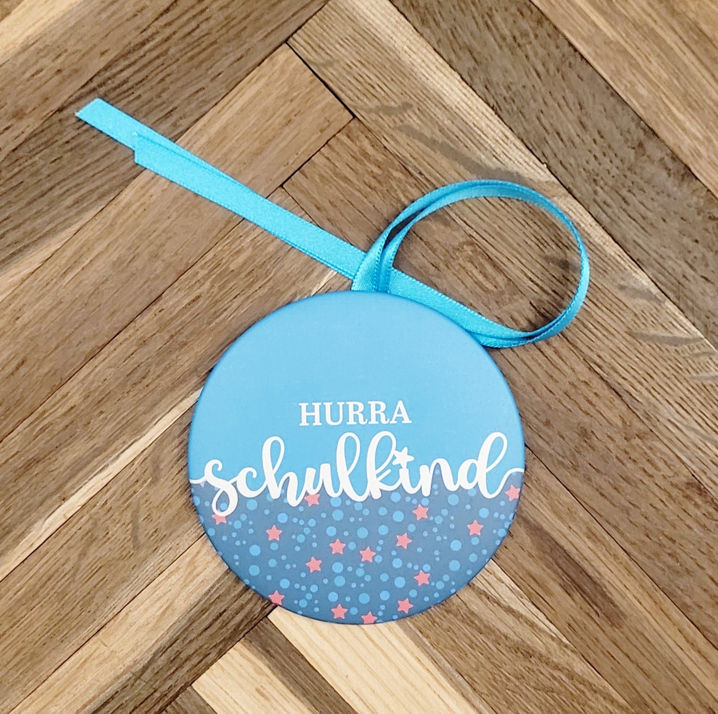 "Himmlischer Tanz" Hurra Schulkind Button-Anhänger