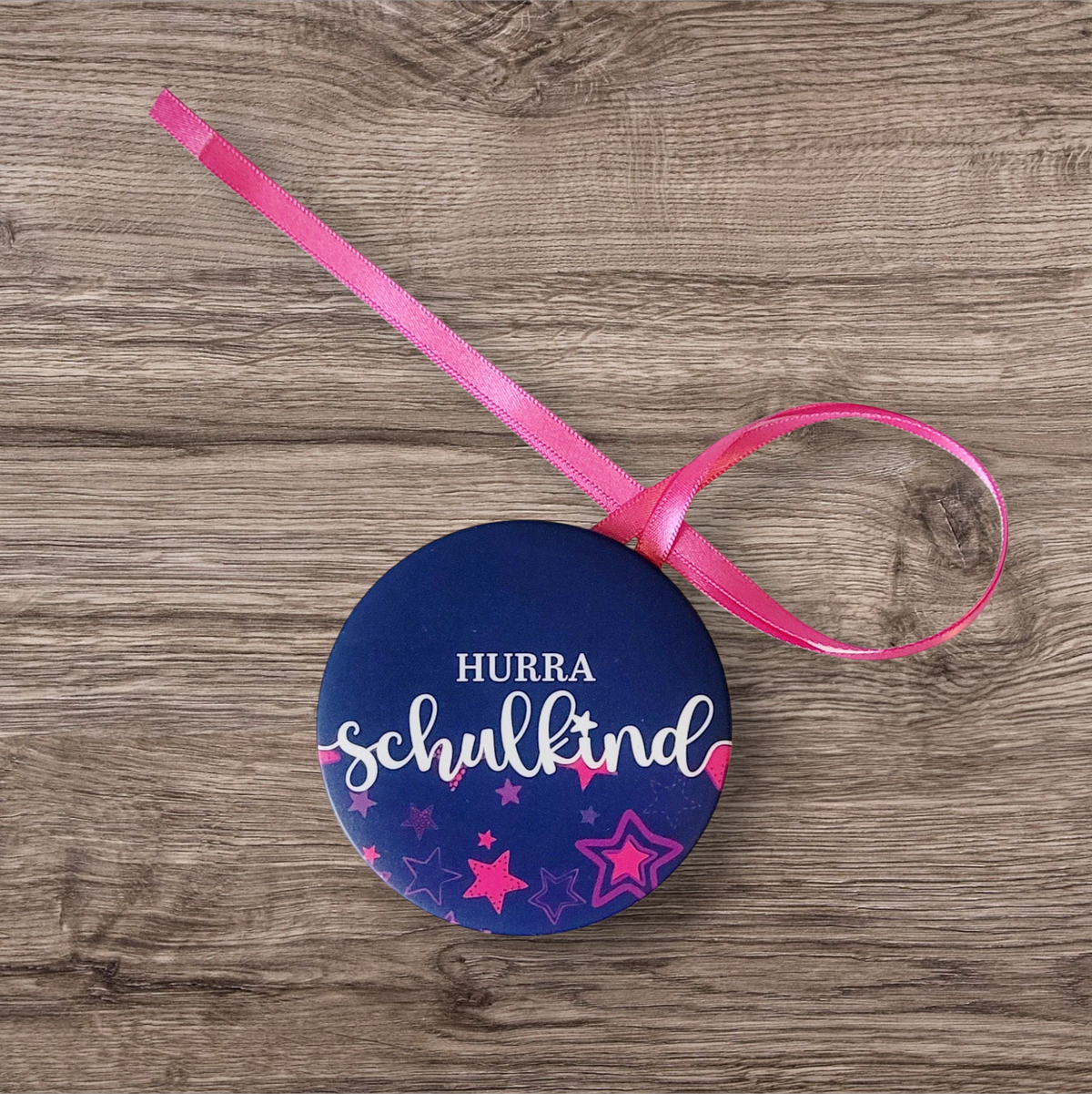 "Handgezeichnete Sterne" Hurra Schulkind Button-Anhänger
